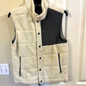 Banana Republic Men’s Vest